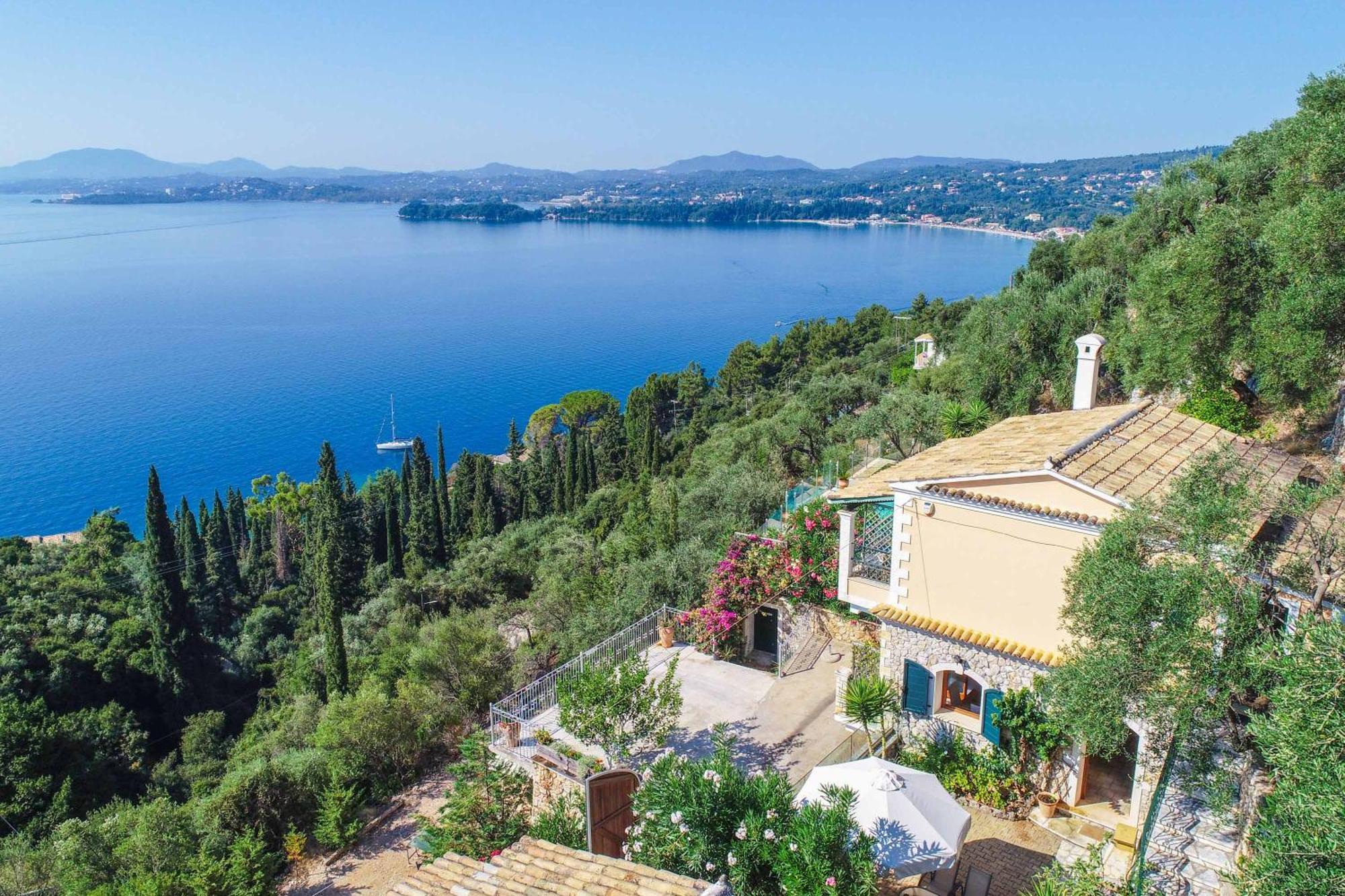 Adriana Sea View *